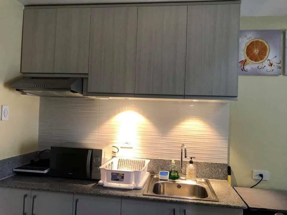 טגאיטאי Sabina'S Place Wind Residences Tagaytay מראה חיצוני תמונה
